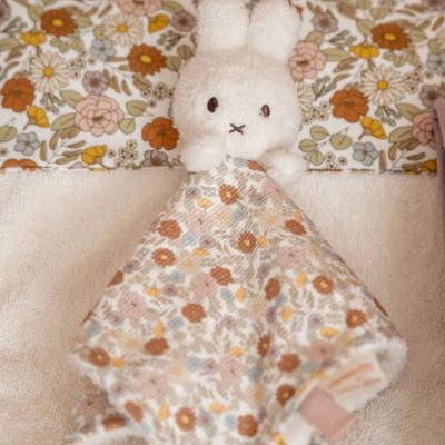 Little Dutch Doudou Plat Lapin Miffy Vintage Flowers 9 Little Dutch Doudou Plat Lapin Miffy Vintage Flowers – Image 7
