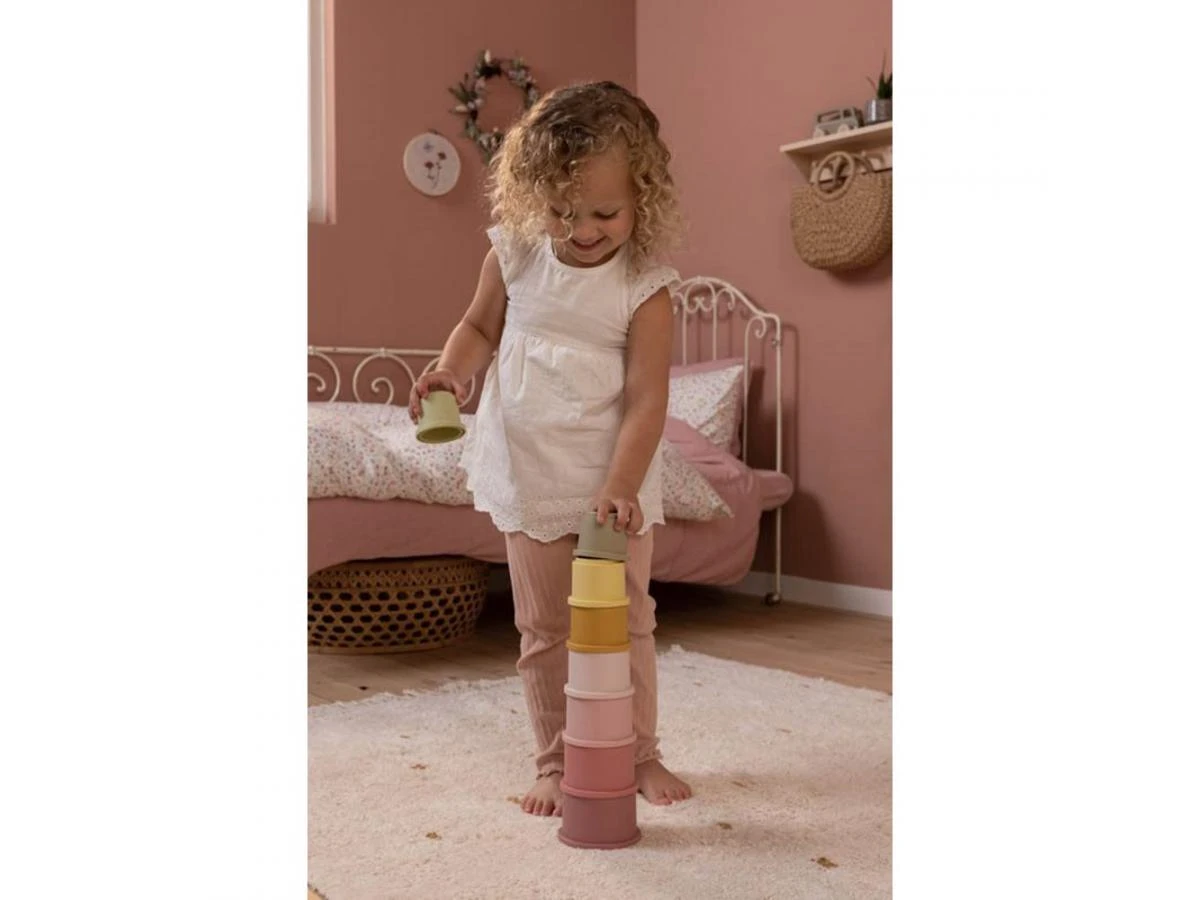 Little Dutch 2008003 - Gobelets Empilables Rose 4 Little Dutch 2008003 - Gobelets Empilables Rose – Image 2